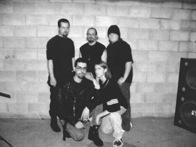 Band.JPG (23260 bytes)